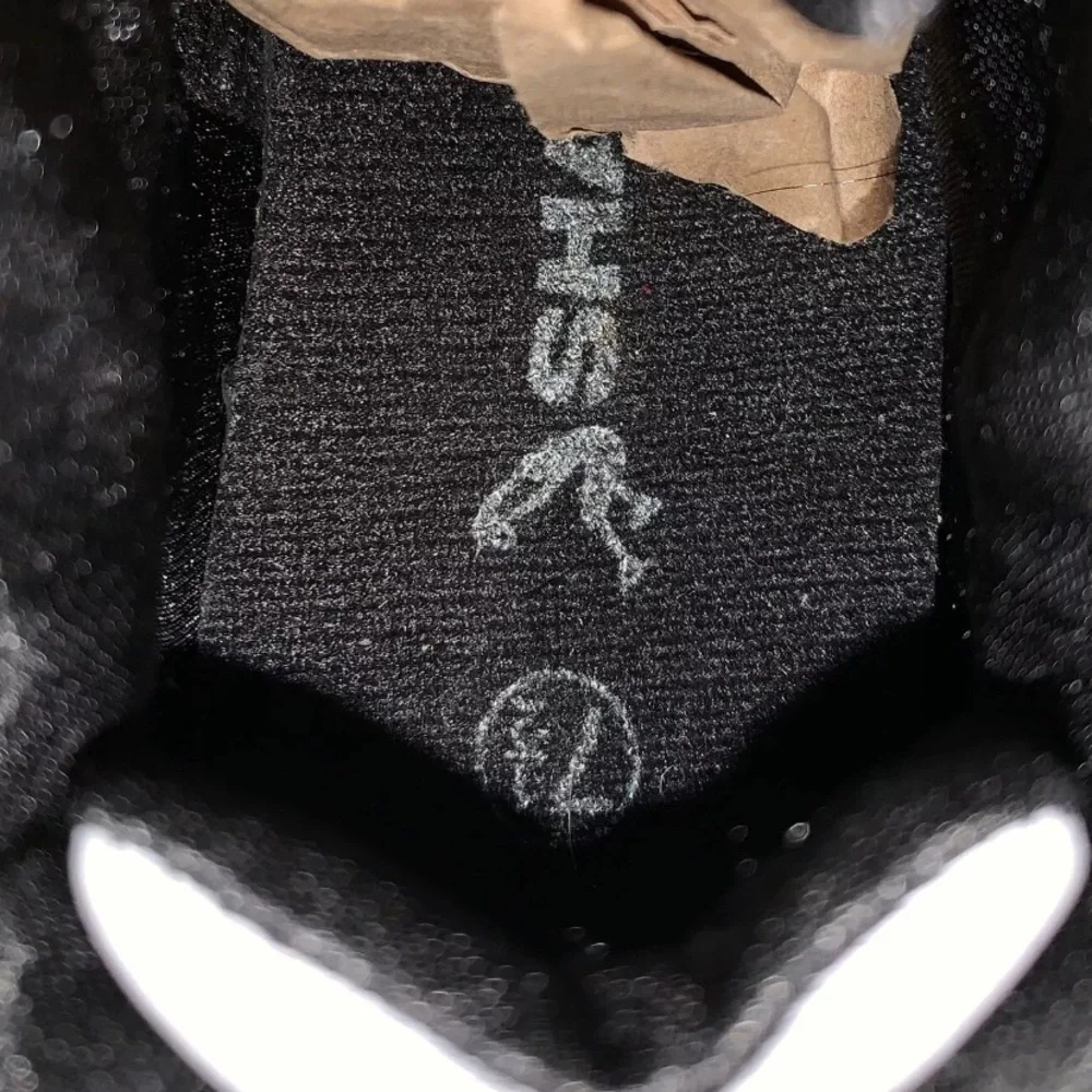 SHAQ Toddler Childs Shoes Size 7.5 White & Black Lace Up     (S233)